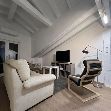 Loft En El Casco Historico Laredo