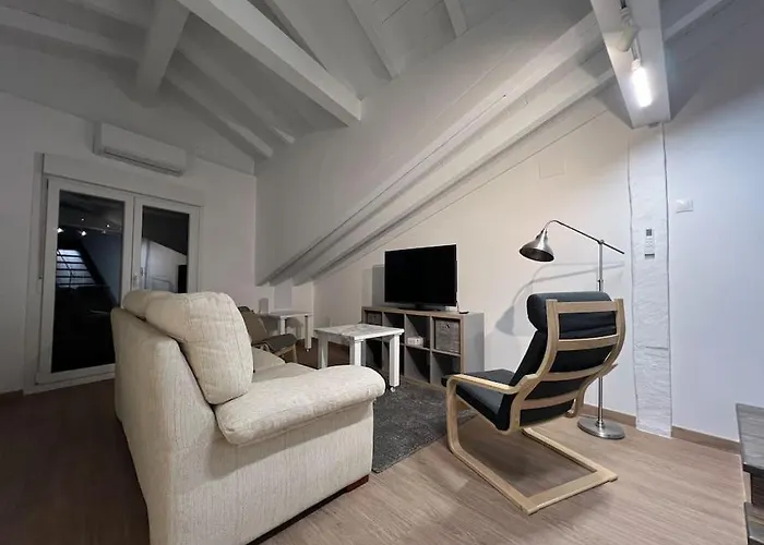 Loft En El Casco Historico Laredo